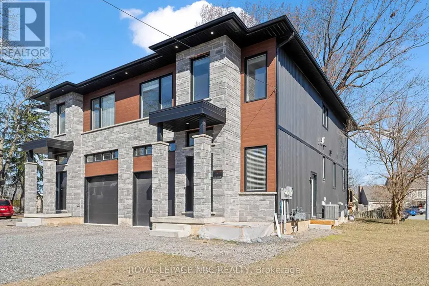 Semi-Detached/Link at 668 QUAKER ROAD, Welland