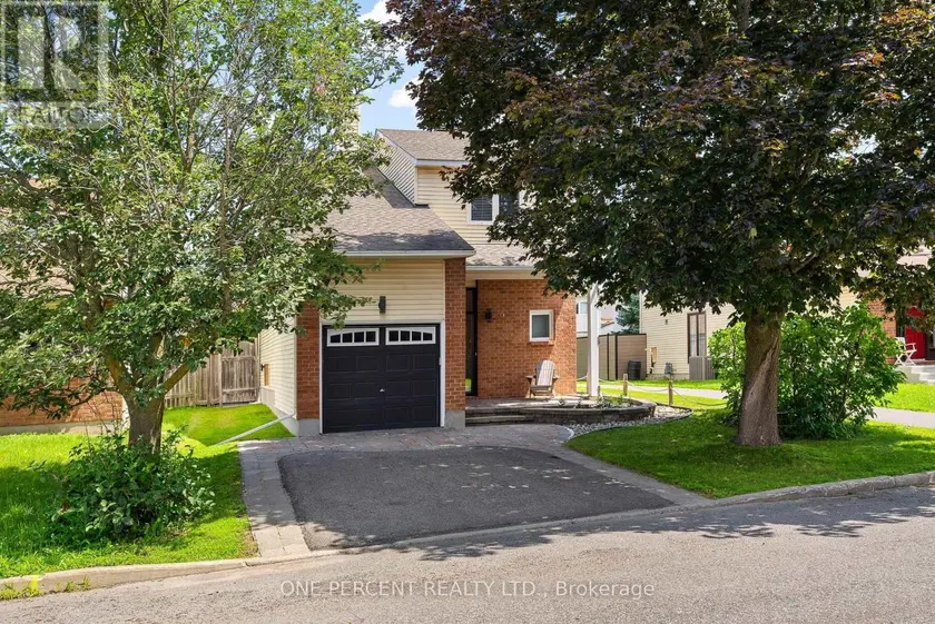 Detached at 8 RASTILA CRESCENT, Ottawa