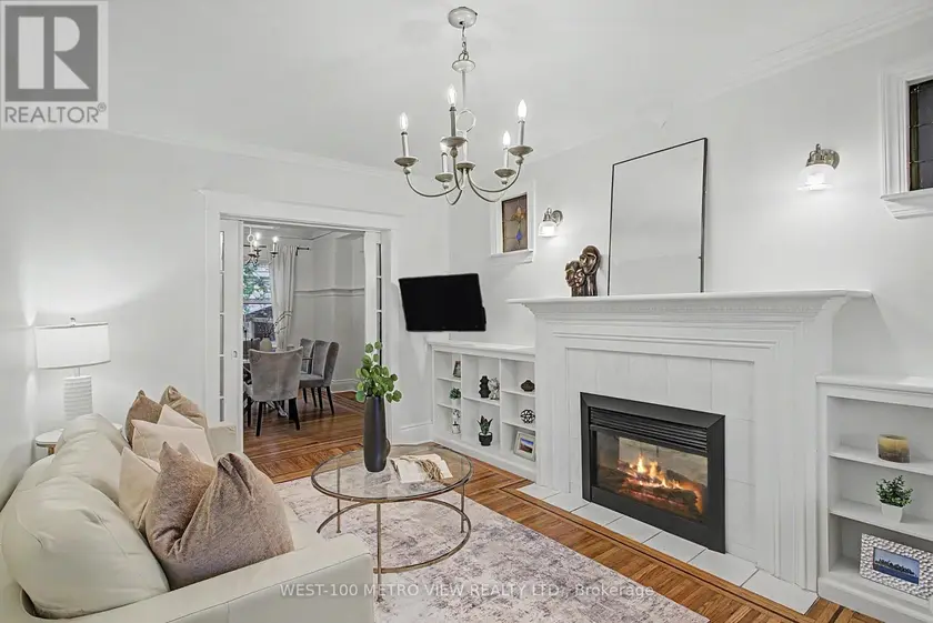 Detached at 21 SPRINGER AVENUE, Hamilton