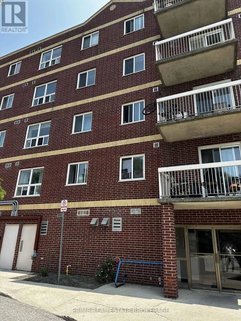 Apartment at 204 - 626 FIRST STREET, London