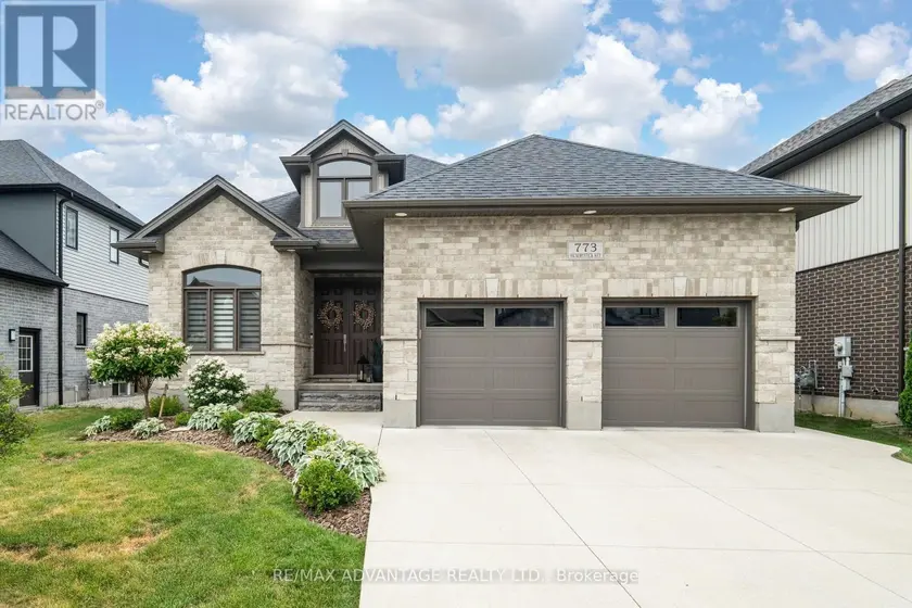 Detached at 773 HICKORYSTICK KEY, London North