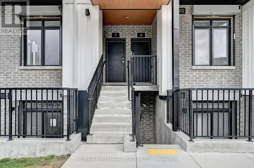Townhouse at 1 - 405 MYERS ROAD, Cambridge