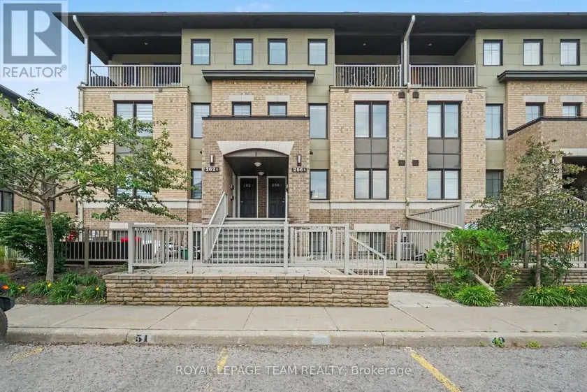 Townhouse at B - 256 TITANIUM PRIVATE, Ottawa