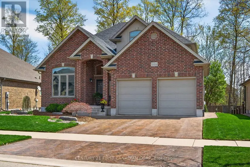 Detached at 3574 SETTLEMENT TRAIL, London