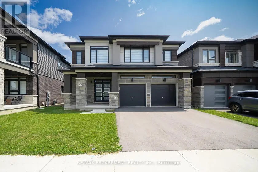 Detached at 23 STAUFFER ROAD, Brantford