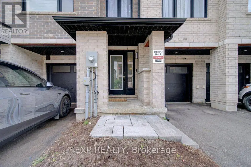 Townhouse at 1302 - 585 COLBORNE STREET E, Brantford