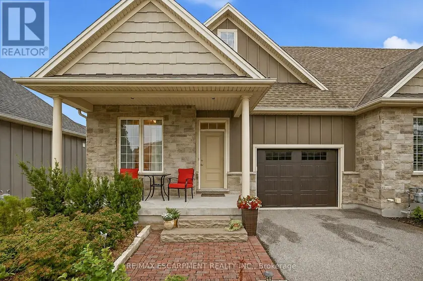 Townhouse at 33 PIERPOINT DRIVE, Niagara-on-the-Lake