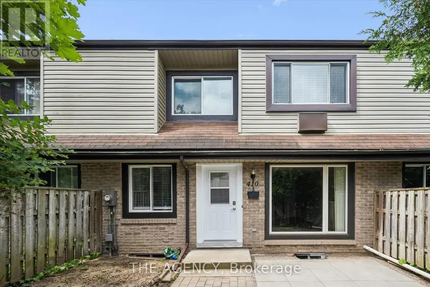 Townhouse at 410 SCOTTSDALE DRIVE, Guelph (Dovercliffe Park/Old University)