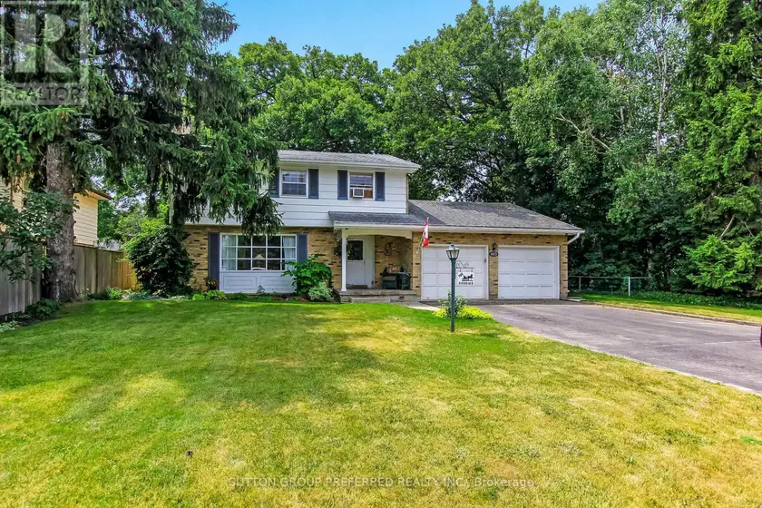 Detached at 603 COMMISSIONERS ROAD E, London South