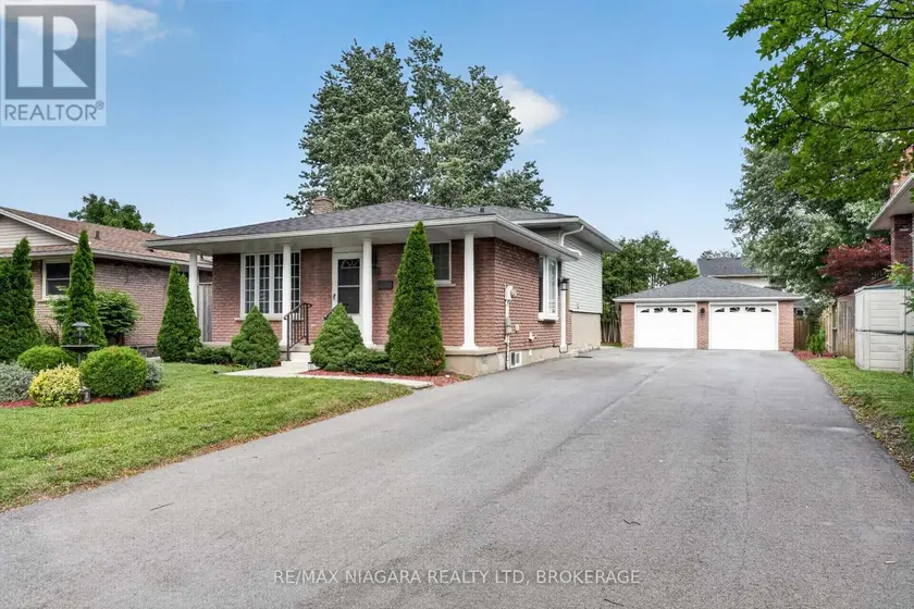 Detached at 4074 BROOKDALE DRIVE, Niagara Falls