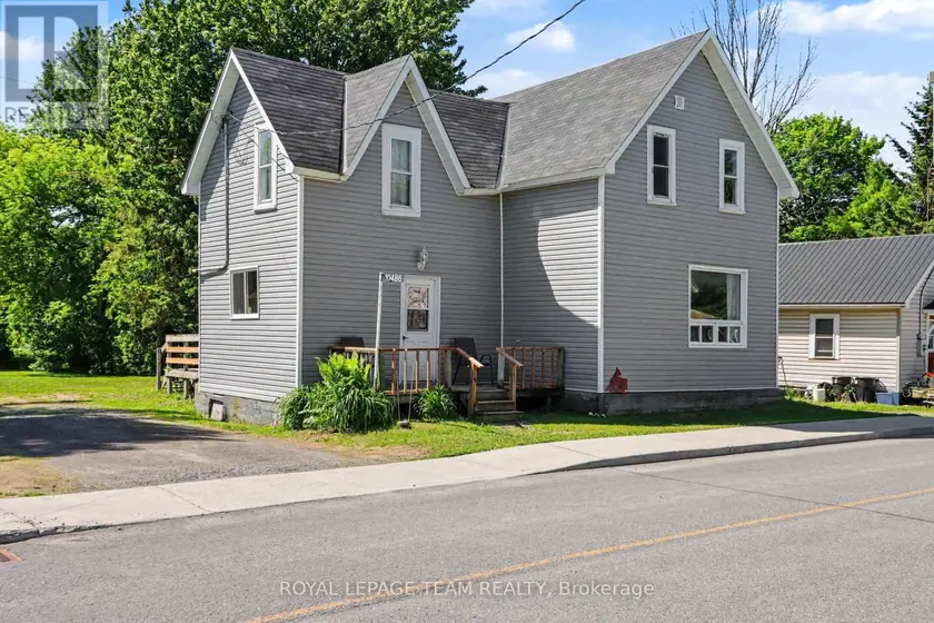 Detached at 10486 CLARK ROAD, North Dundas