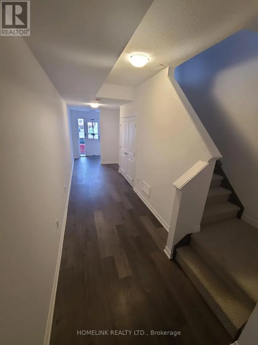 Townhouse at 121 - 61 SOHO STREET, Hamilton