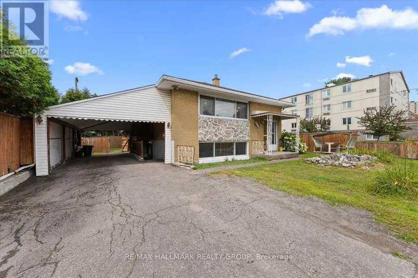 Detached at 664 CUMMINGS AVENUE, Ottawa