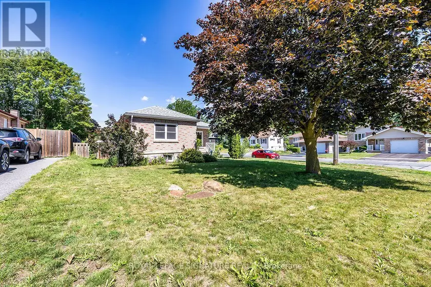 Detached at 812 SCHNEIDER PLACE, Peterborough