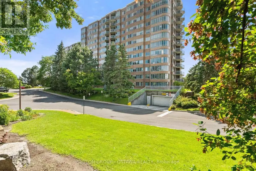 Apartment at 917 - 100 GRANT CARMAN DRIVE, Ottawa