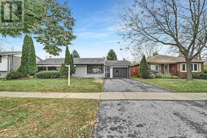 Detached at MAIN LEVEL - 5866 VALLEY WAY, Niagara Falls