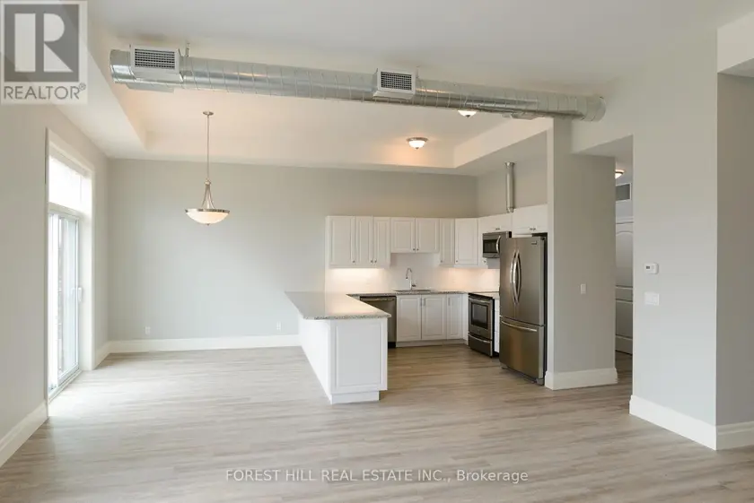 Townhouse at 201 - 32 WATER STREET N, Cambridge