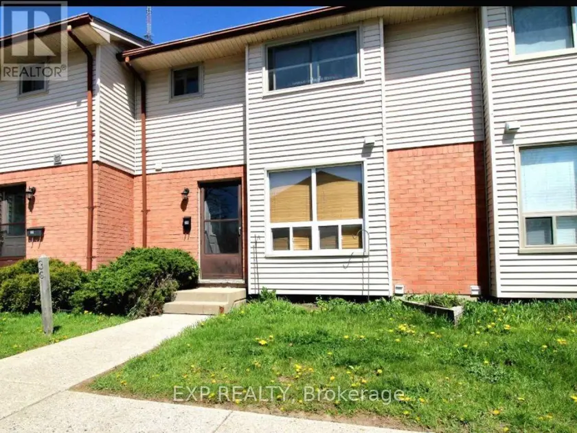 Townhouse at 36 - 135 BELMONT DRIVE, London South