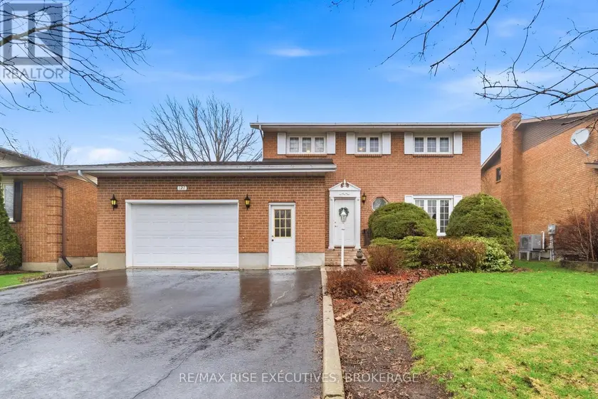 Detached at 127 NICHOLSON CRESCENT, Loyalist