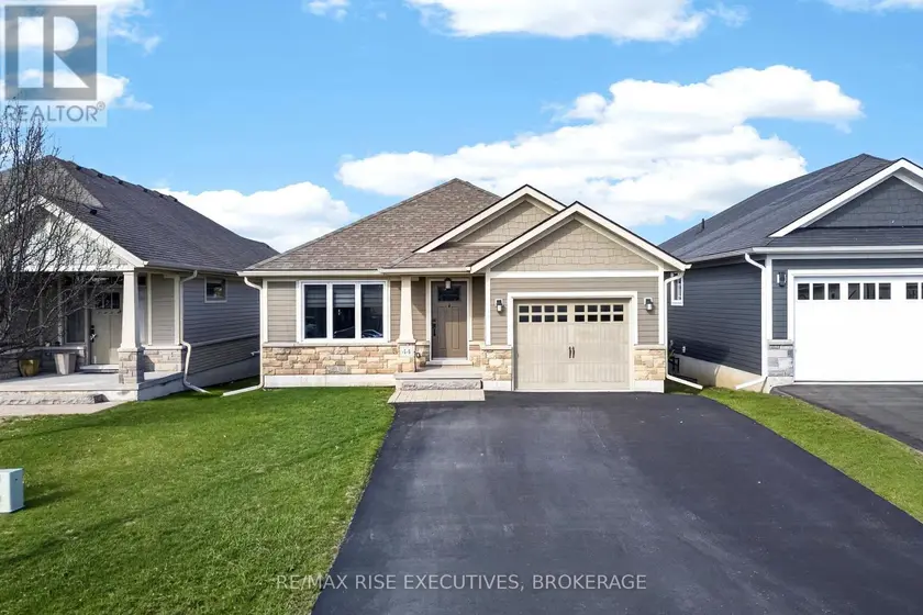 Detached at 44 TESSA BOULEVARD, Belleville