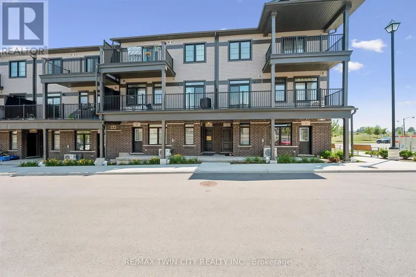Townhouse at 8 OAT LANE, Kitchener