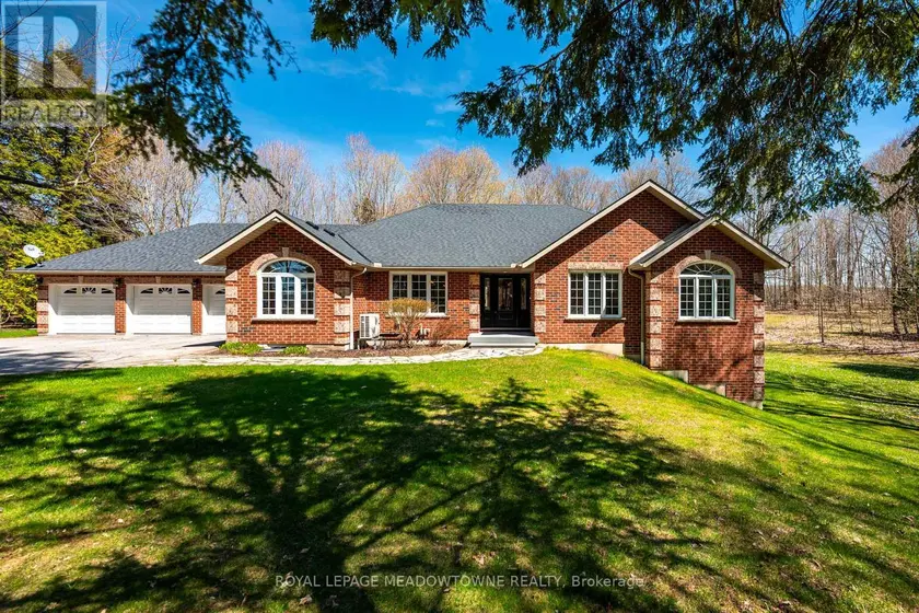 Detached at 834603 4TH LINE EHS, Mono