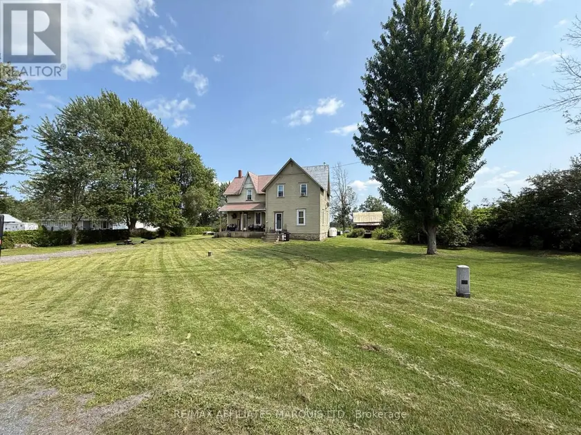 Detached at 14220 DAFOE ROAD, South Stormont