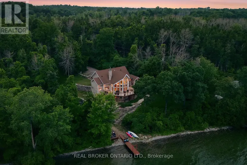 Detached at 3246 COUNTY 8 ROAD, Prince Edward County (North Marysburg Ward)