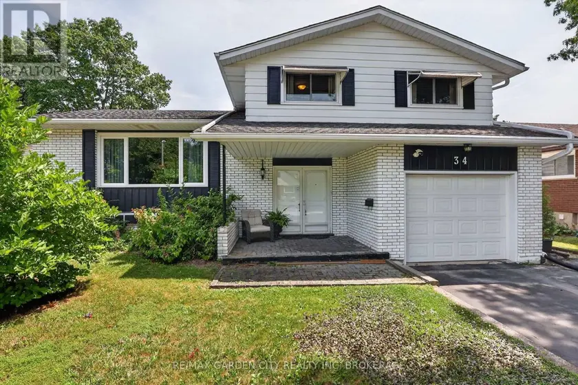 Detached at 34 DONNA MARIE DRIVE, Welland