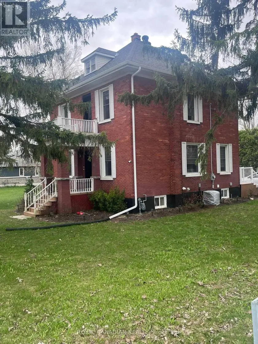 Detached at 131 ELORA STREET N, Minto