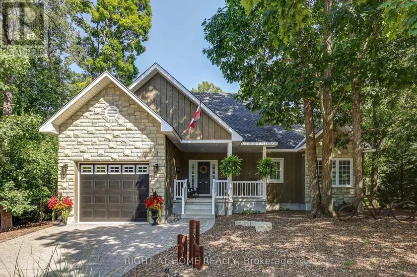 Detached at 10047 JENNISON CRESCENT, Lambton Shores