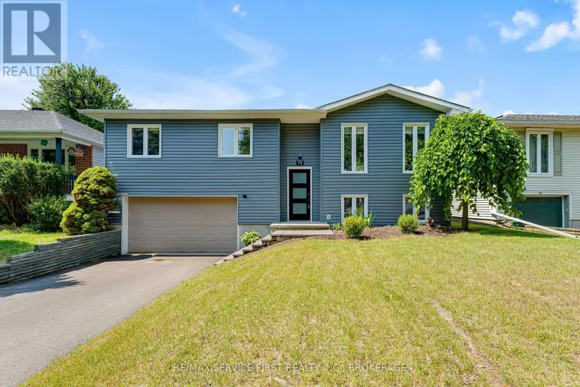 Detached at 19 HERITAGE DRIVE, Loyalist