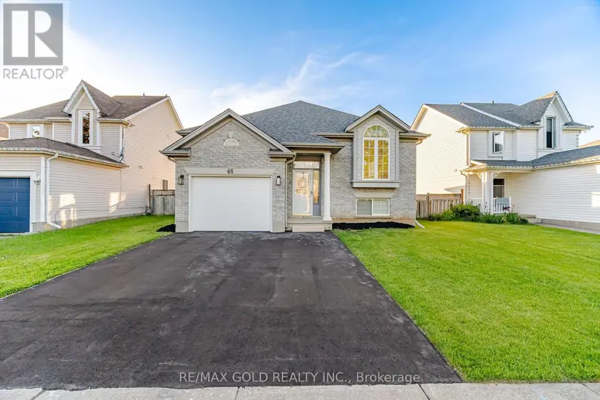 Detached at 46 CASHEL CRESCENT, Brantford