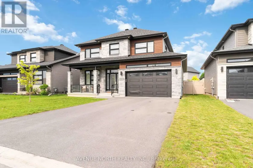 Detached at 580 STRASBOURG STREET, Russell