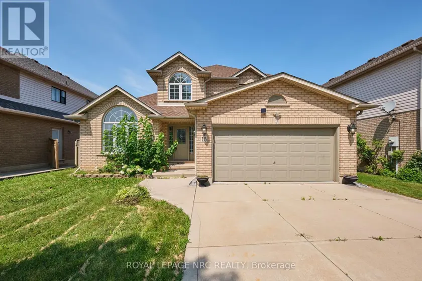 Detached at 15 CREANONA BOULEVARD, Hamilton