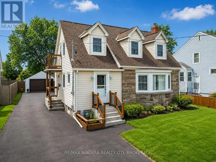 Detached at 124 NEFF STREET, Port Colborne
