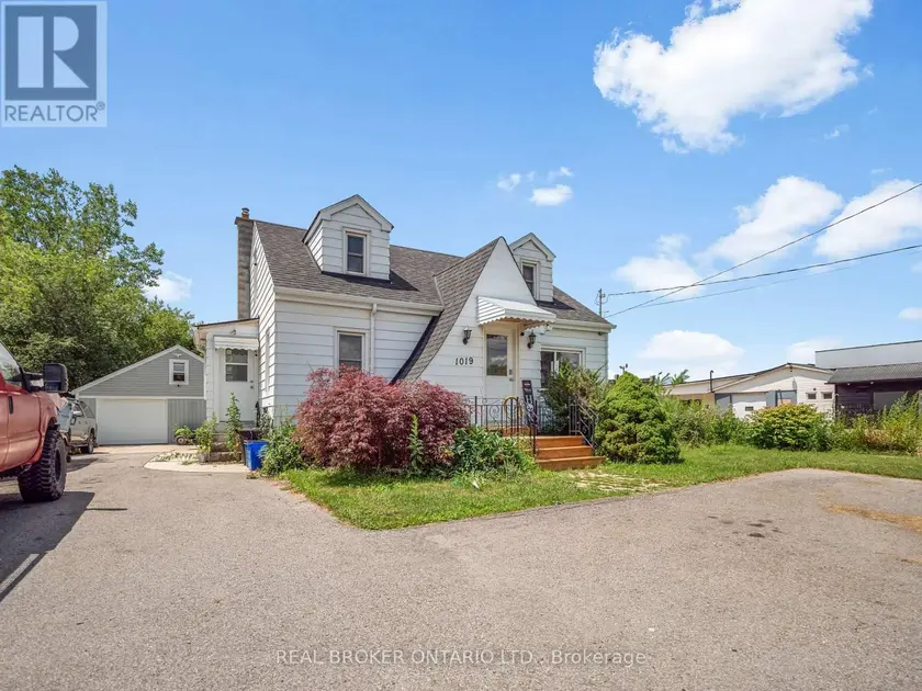 Detached at 1019 NIAGARA STREET, Welland