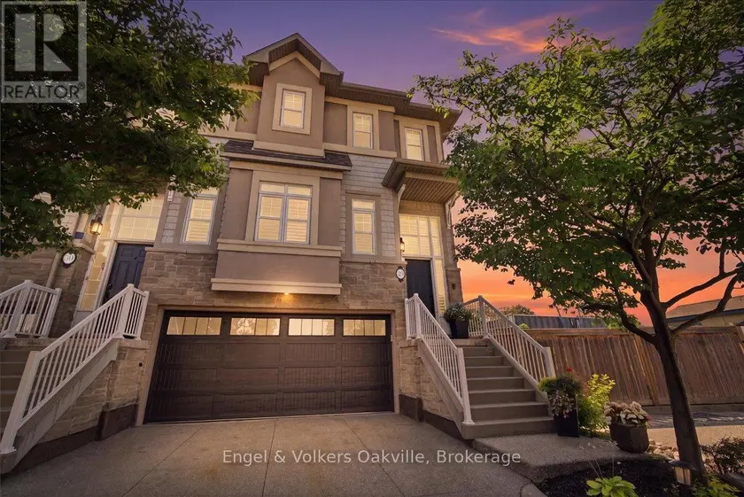 Townhouse at 29 - 31 SUNVALE PLACE, Hamilton