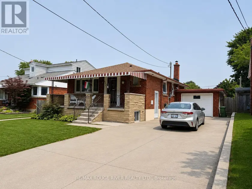 Multiplex at UPPER UNIT - 283 EAST 45TH STREET, Hamilton