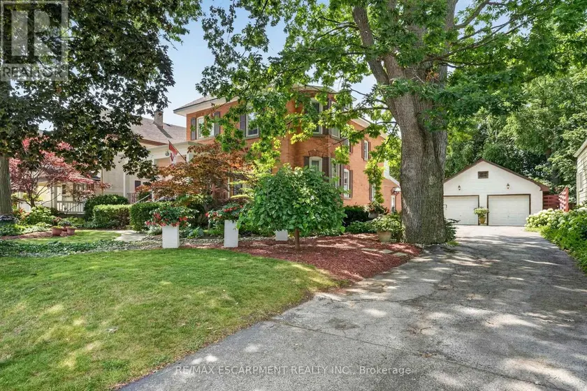 Detached at 438 BROAD STREET W, Haldimand