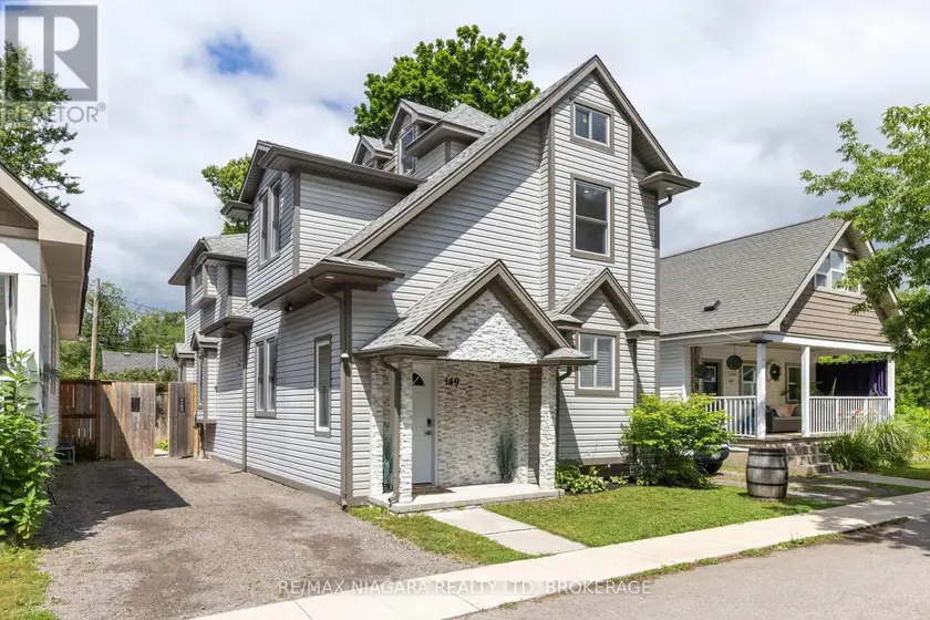Detached at 149 CAMBRIDGE ROAD E, Fort Erie