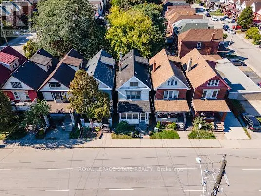 Multiplex at 35 SHERMAN AVENUE N, Hamilton