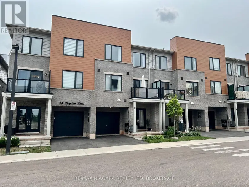 Townhouse at 48 - 96 DRYDEN LANE, Hamilton