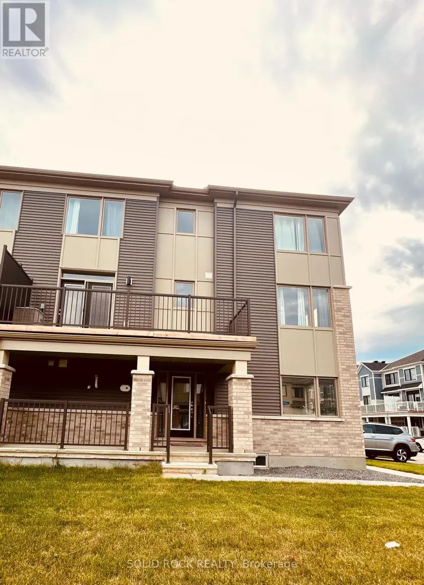 Townhouse at 21 STITCH MEWS STREET, Ottawa