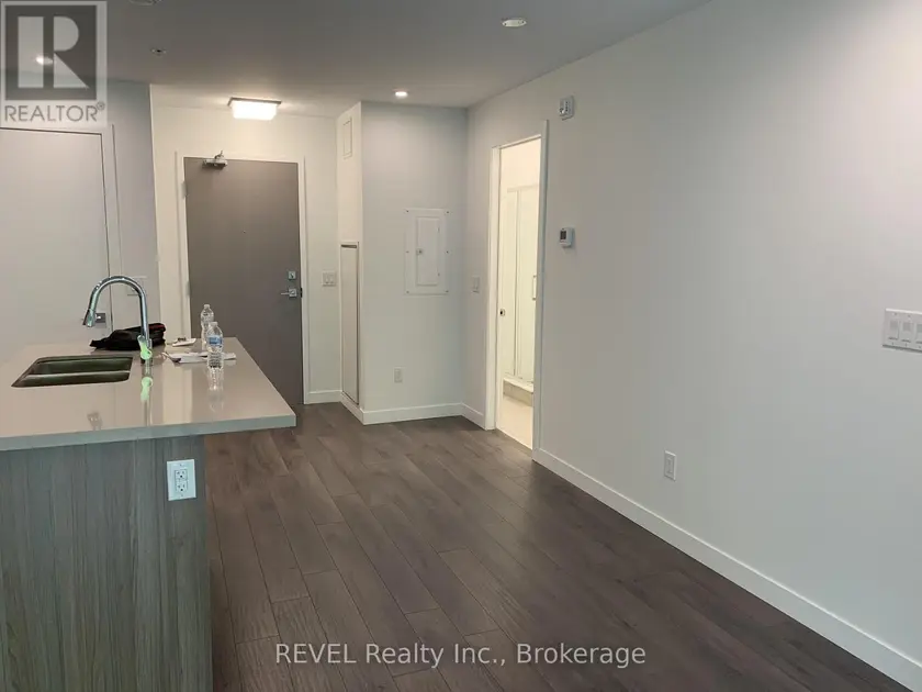 Apartment at 301 - 455 CHARLTON AVENUE E, Hamilton