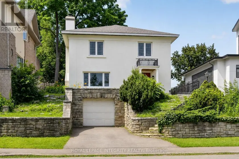 Detached at 84 RIVERDALE AVENUE, Ottawa
