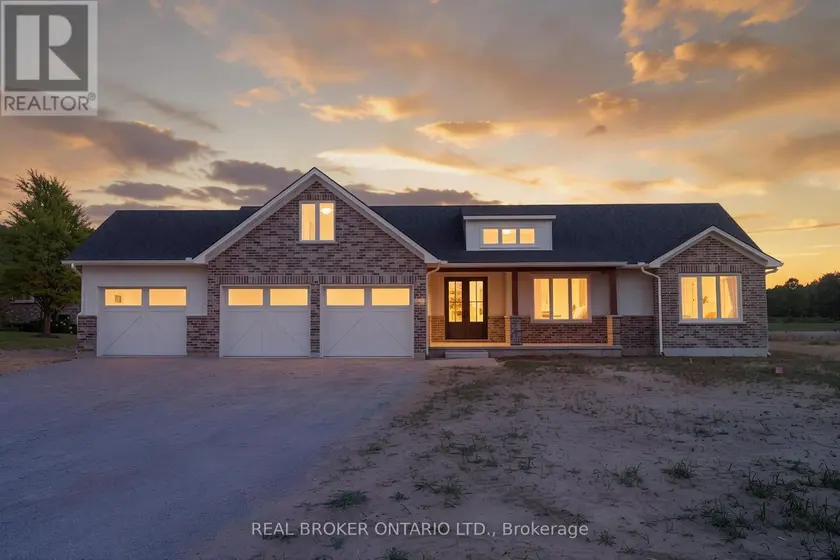 Detached at 2427 EAST QUARTER LINE, Norfolk