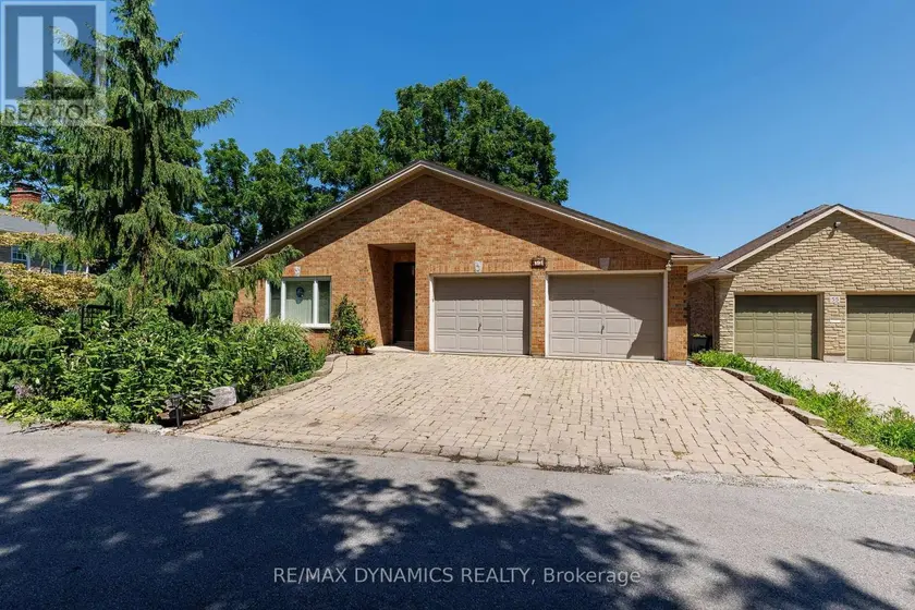 Detached at 53 MOUNTAIN STREET, St. Catharines