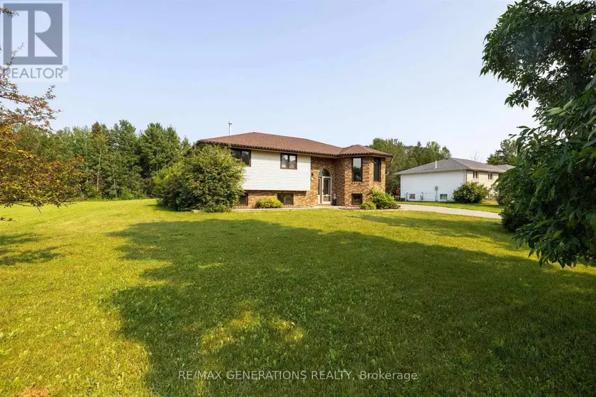 Detached at 2446 CASPIAN STREET, Thunder Bay