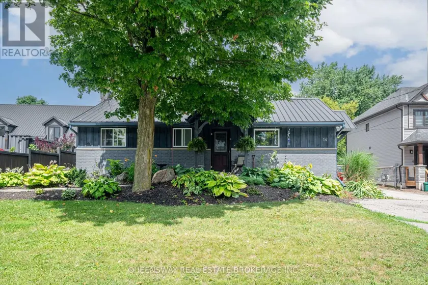 Detached at 14 WEBB STREET, East Luther Grand Valley